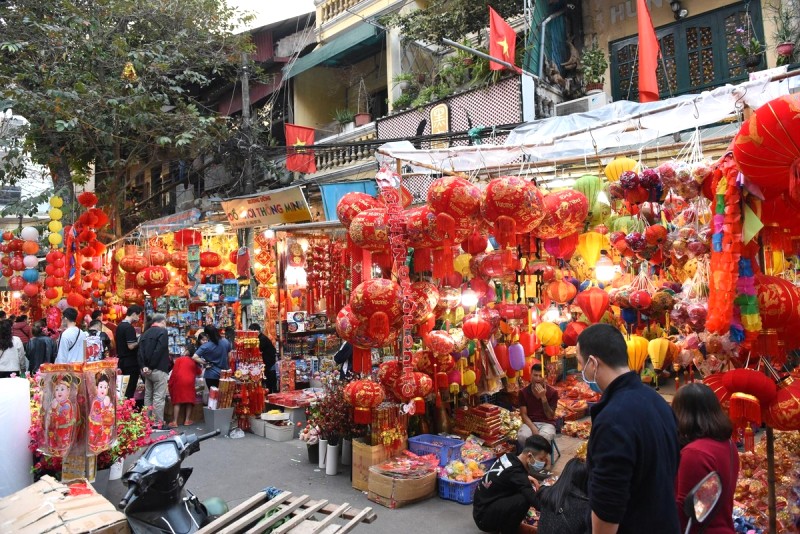 Tết Nguyên Đán: Vui xuân rộn ràng